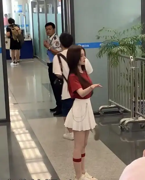 娱乐圈的女星身高有多离谱?"高挑脸"往往长着小短腿?