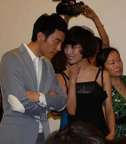 娶过郝蕾,爱过王珞丹,负了殷桃,38岁的李光洁又娶小12岁的她