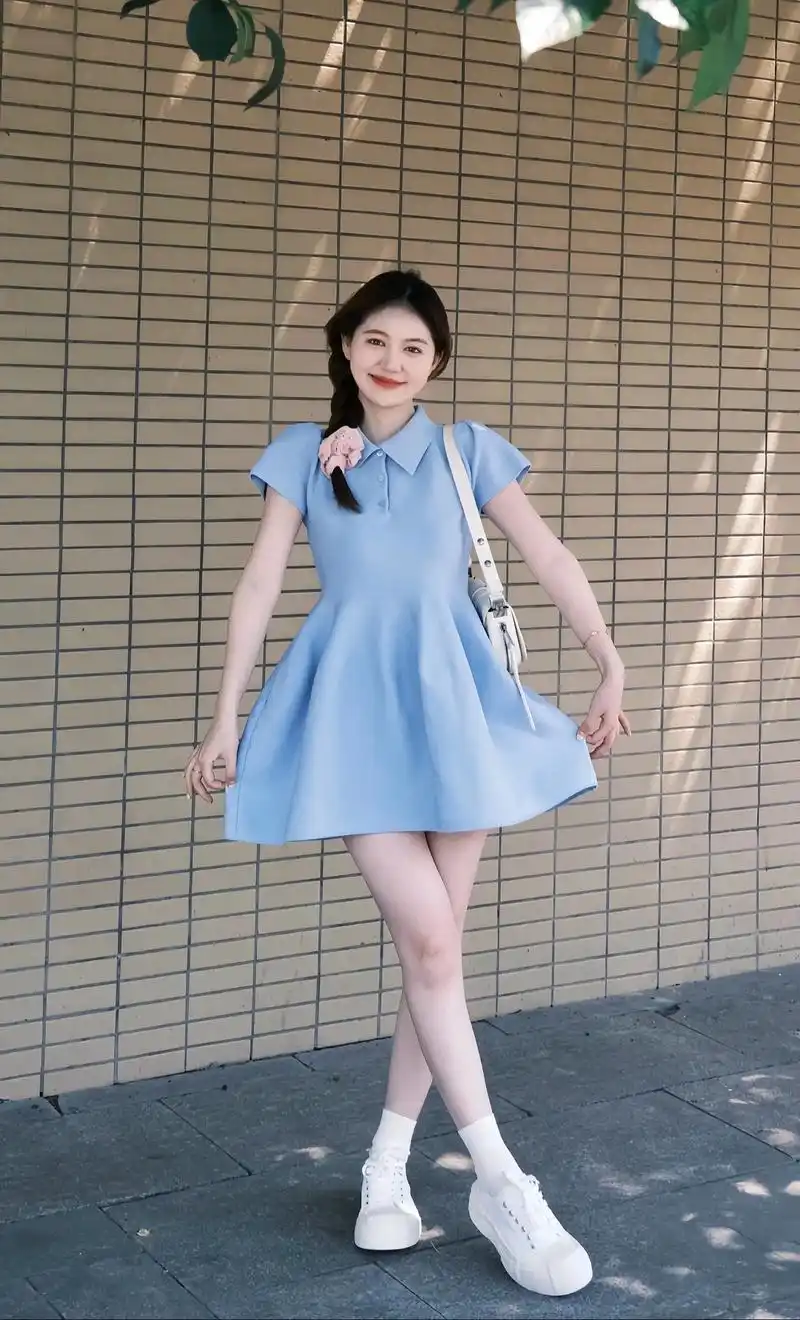 冰蓝色也太适合夏天穿了吧