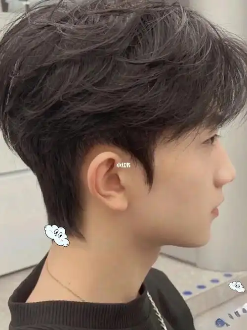 男生塑形烫一款烫型不烫卷的发型不需要打理