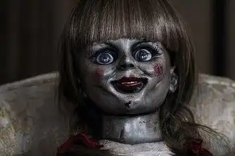 2021-02-0504:474分钟看《安娜贝尔》男子送怀孕妻子娃娃,没想到