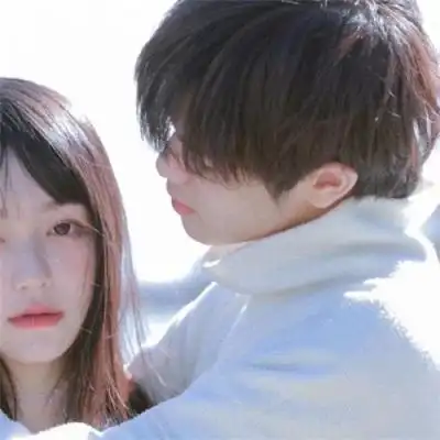 情侣头像2022最新版一男一女真人唯美情头浪漫高清微信头像大全