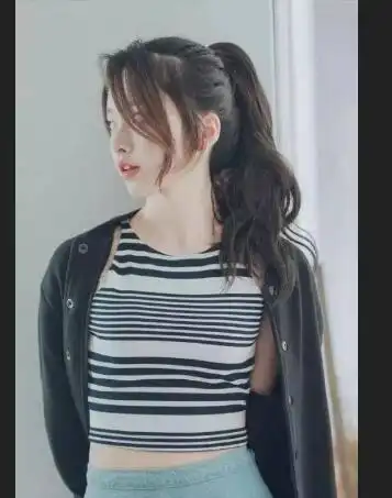 适合扎马尾的八字刘海