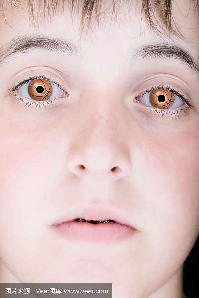 篮球,人的眼睛,垂直画幅,球,白人