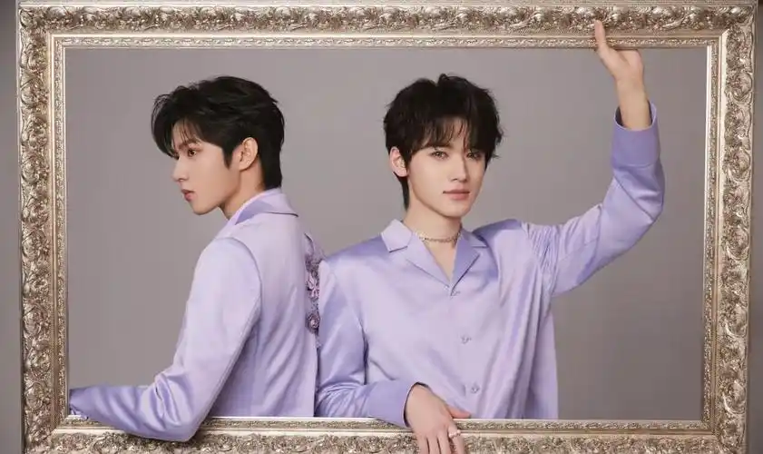 宋亚轩新歌舞台,跟刘耀文穿"情侣装"?并且还是婚服?