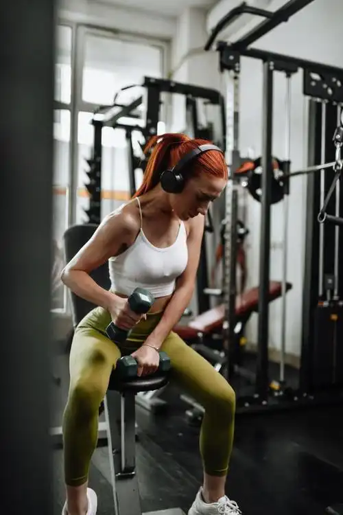 健身精神:如何培养健康的身体和积极的心态