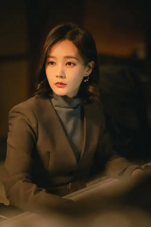 【李一桐在狂飙饰演的孟钰体感#上星剧有效刷脸#】从路人追剧体感思维