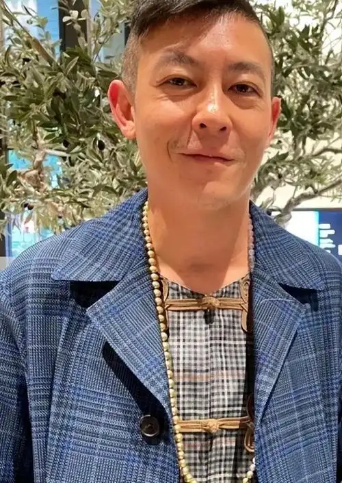 年轻时颜值高的明星现状,吴彦祖皱纹明显,陈冠希眼神沧桑