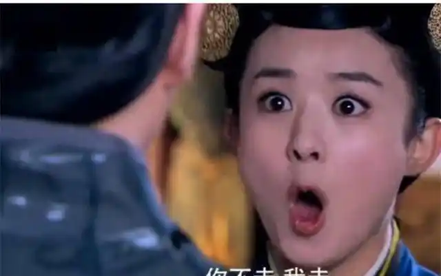 逐渐让人觉得她的眼镜很有长进,在三生三世十里桃花的那部戏中白浅去