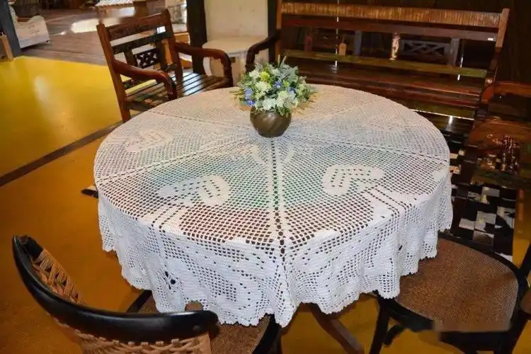 图解给你家的小圆桌来一张可爱桌垫