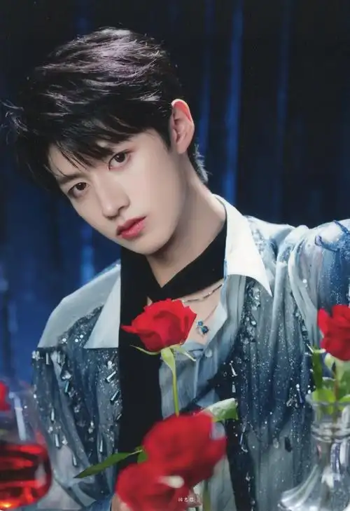 朱志鑫[超话]##朱志鑫1119逐梦环鑫##朱志鑫 三代唯一门面