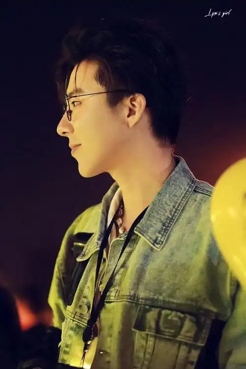 刘宇宁最近怎么越来越好看了这侧颜杀