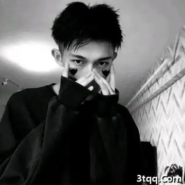 我们总能看到各种个性化的头像,其中,男生黑色头像冷酷,头像男生霸气