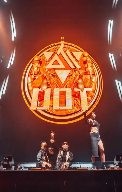 spaceclub如果音乐有情绪那他们绝对会让你兴奋雀跃