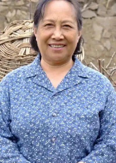 今与宋丹丹依旧母女相称|孙桂田|老师|宋丹丹_新浪新闻