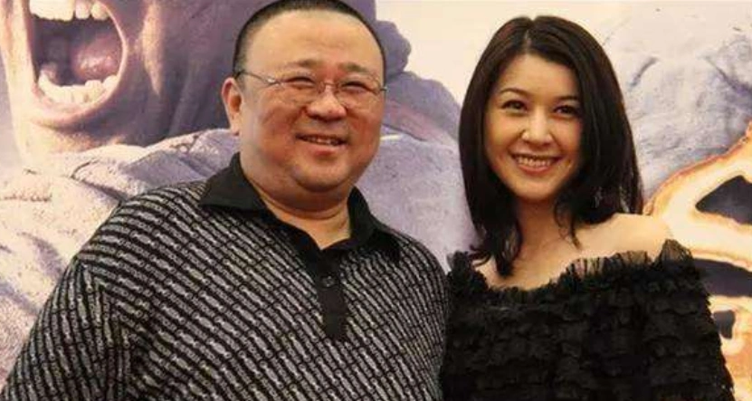 "狄仁杰"梁冠华:因胖得爱和妻子相爱33年,如今生活幸福无遗憾