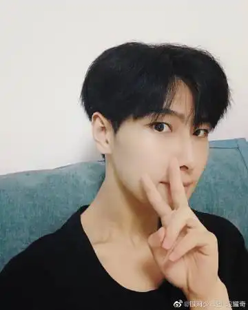 银河少年团-段耀奇