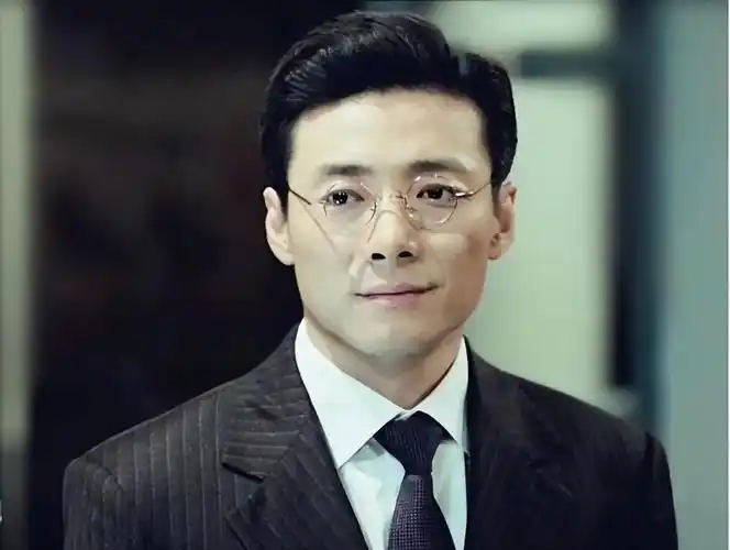 演员祖峰个人资料:从汽修工人到演员,娱乐圈有祖峰,真是一大幸事-天晟