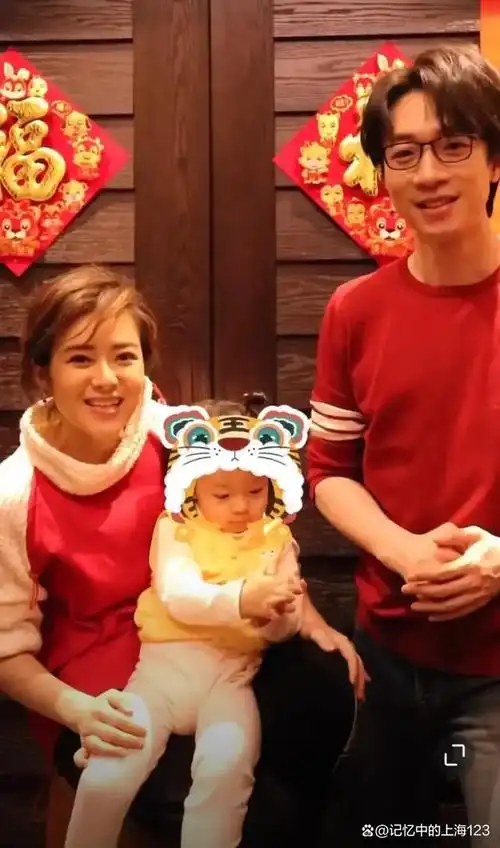 程雷的前女友小辰的侄女自称出道为了辛苦费新春携全家拜年