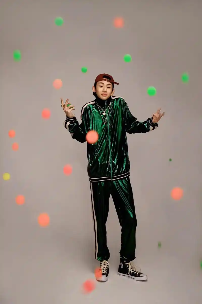 今天谁请客呢 #小鬼王琳凯 #这照片绝了 #时尚大片 还没 - 抖音