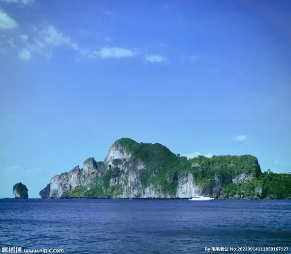 大海中的山摄影图__山水风景_自然景观_摄影图库_昵图网nipic.com