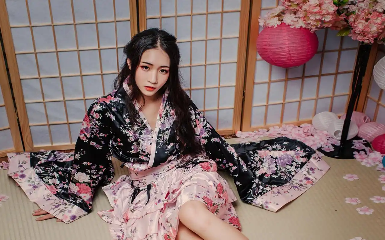 和服性感美女高清唯美写真高清壁纸