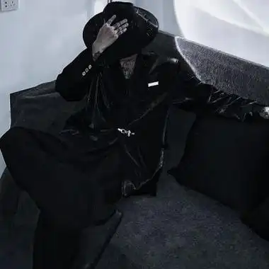 qq头像男生霸气超拽酷一个拽字贯穿人生