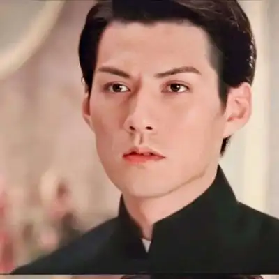 严宽/严屹宽 人间神颜 谁家翩翩少_男生头像_我要个性网