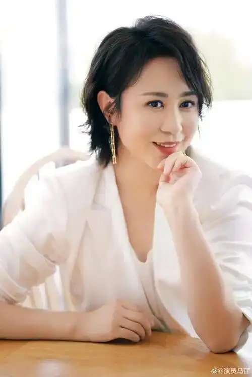 马丽和贾玲谁更有天赋未来发展谁会更好