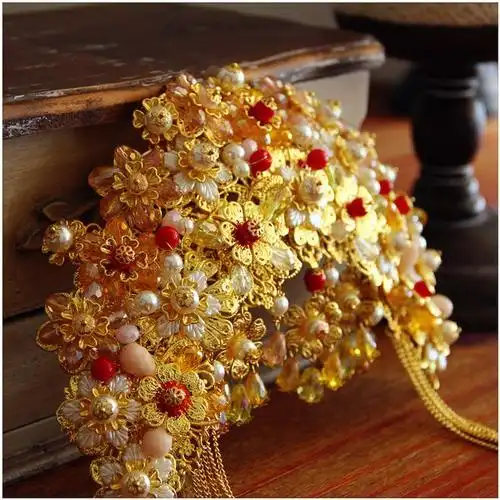 奢华流苏古装中式礼服古代头饰金色凤冠新娘龙凤褂秀禾服发饰套装