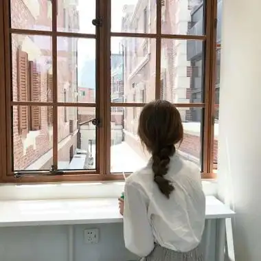 微信背影头像女生唯美好看最新版