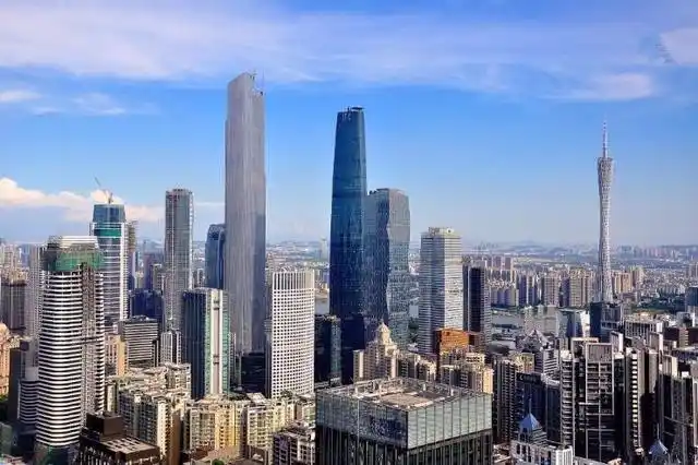 中国摩天大厦称雄世界,包揽全球最高100楼中近半数