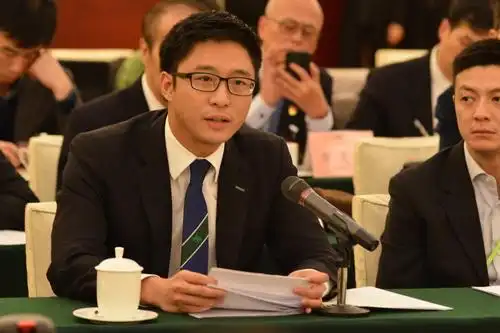 广州市政协十三届二次会议