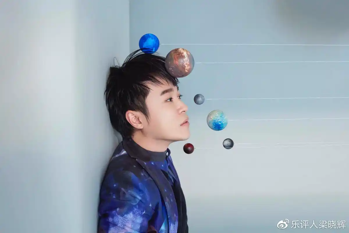 碟评吴青峰太空人3个突出特点和对乐坛的可能性意义