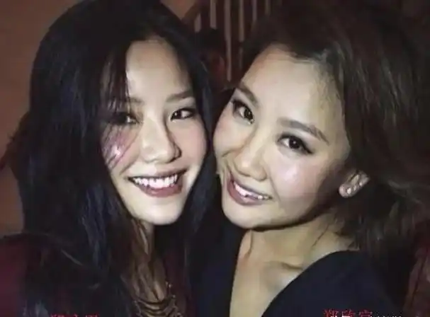 同爹不同妈的星二代,妈妈颜值的差距,往往决定了孩子长相的天花