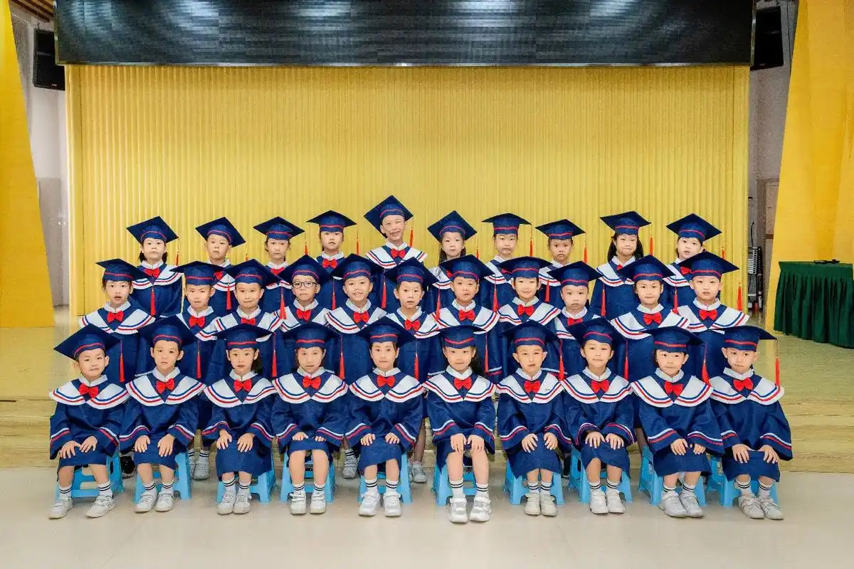 一起长大的约定那样清晰永远的回忆