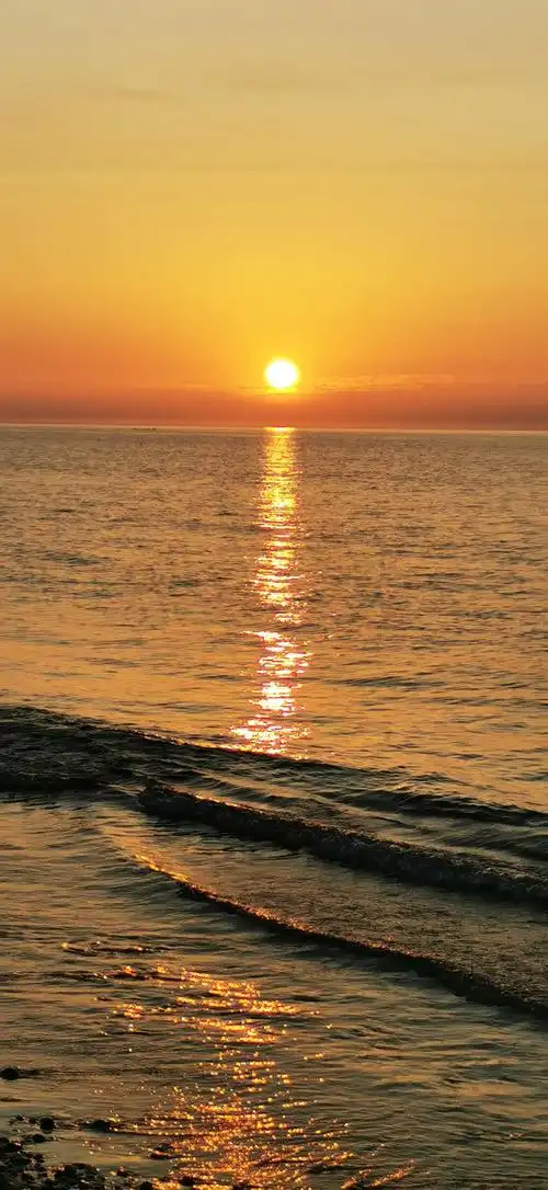 海南东方海岸拍夕阳