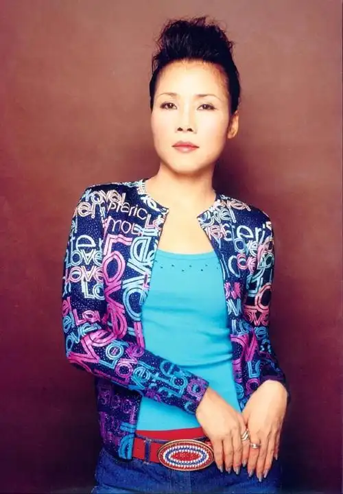 资料图片:田震(8)