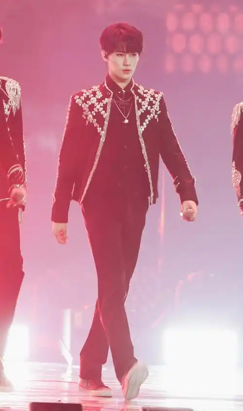 张真源就是舞台王者