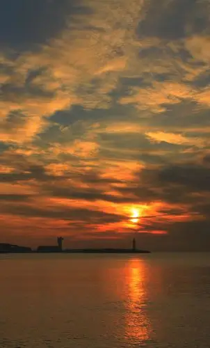 日出奥帆基地情人坝