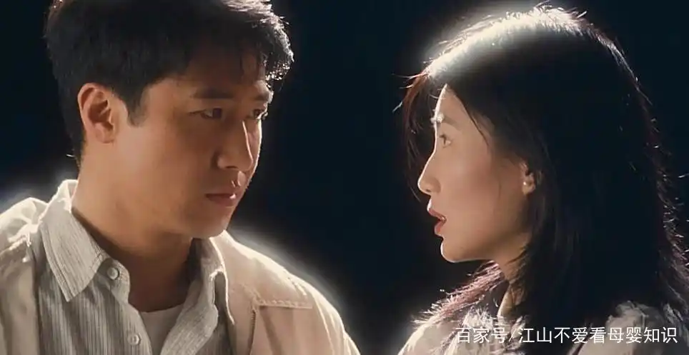 电影《甜蜜蜜》中的爱情被歌颂,而没人从小三的角度去批判!