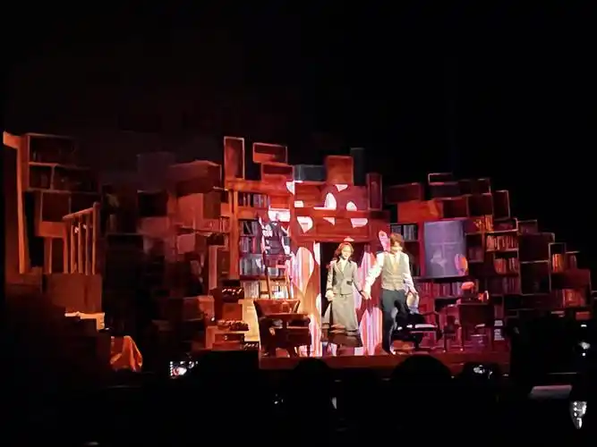 音乐剧长腿叔叔