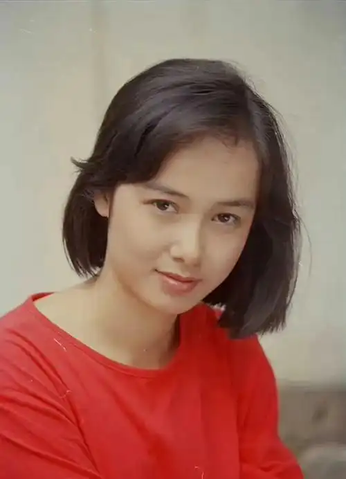 这一次真没救了:56岁的老艺术家蒋雯丽"晚节不保"