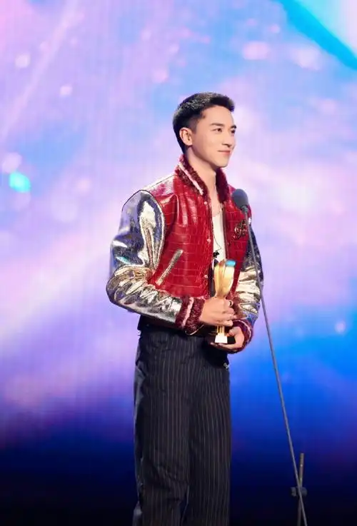 黄景瑜下海许魏洲准备上岸