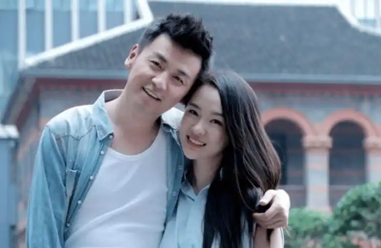 雷佳音老婆被爆出,当知道雷佳音老婆是谁后,网友:破次元结合_翟煦