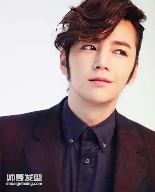韩式男生长刘海发型 单侧长刘海发型