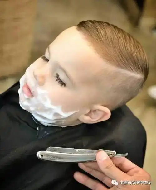 哼!给男宝换上这些发型,分分钟帅瞎你们