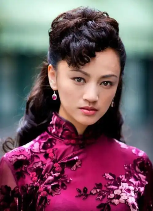 《像雾像雨又像风》当年捧红陈坤周迅李小冉孙红雷,唯独没捧红她