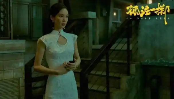 金晨的电影宣传引发争议,言论和团队决策能力备受质疑