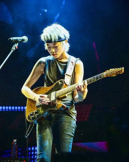 窦靖童真的太劲了